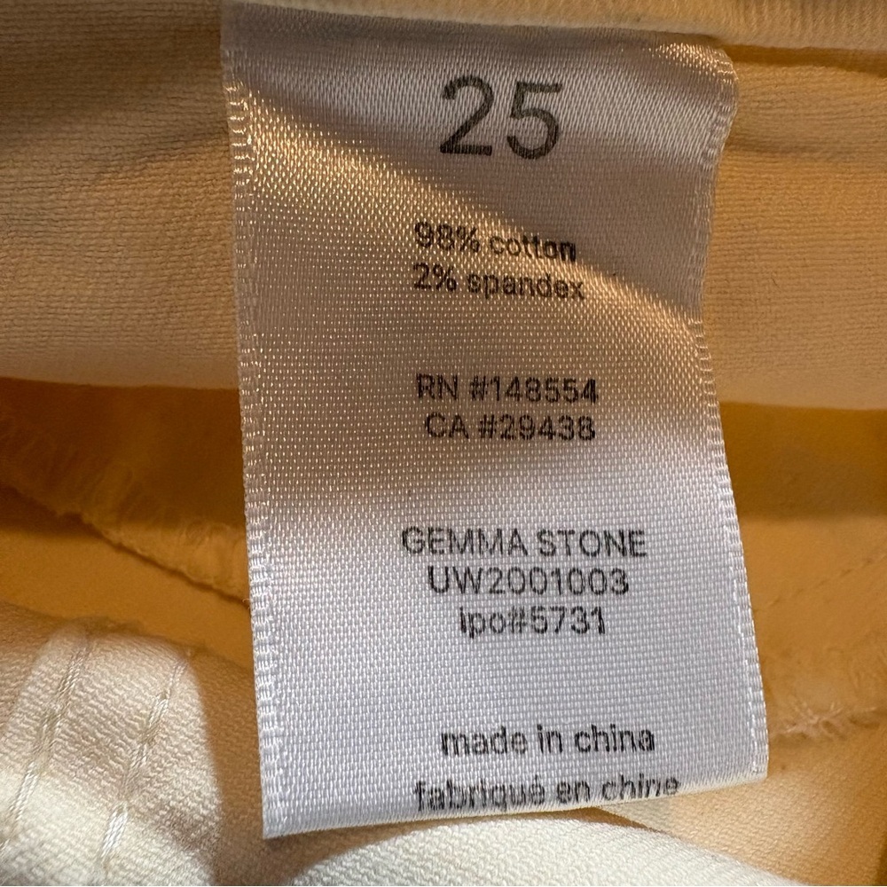 Unpublished, Gemma, High Rise, Cropped Wide-Leg Jeans in Cream colour Sz 25 - Picture 12 of 12